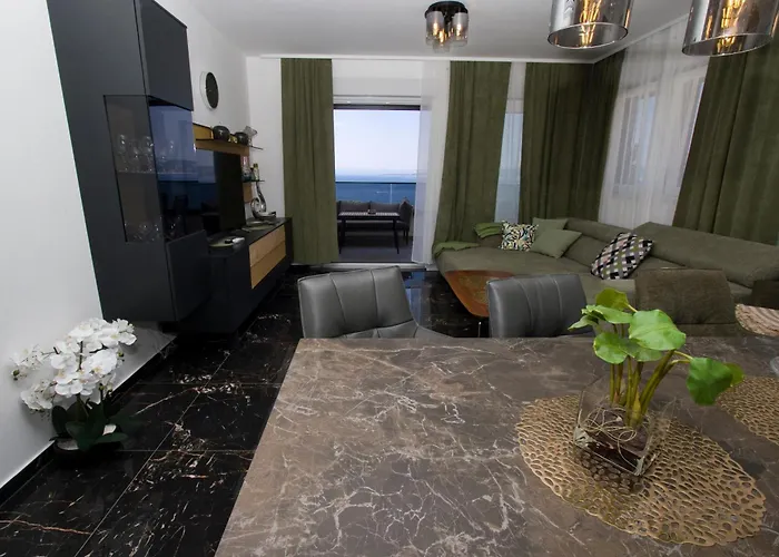 Top5 Apartman *