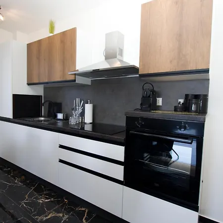 Apartment Top5 Baška Voda